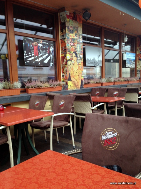 Kraków – Nova Resto – Bar – stoliki